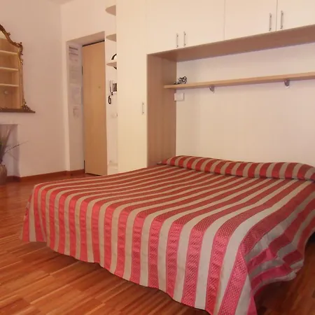 Апартаменти La Giara Del Centro Ла-Спеція