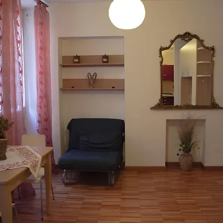 Lägenhet La Giara Del Centro *